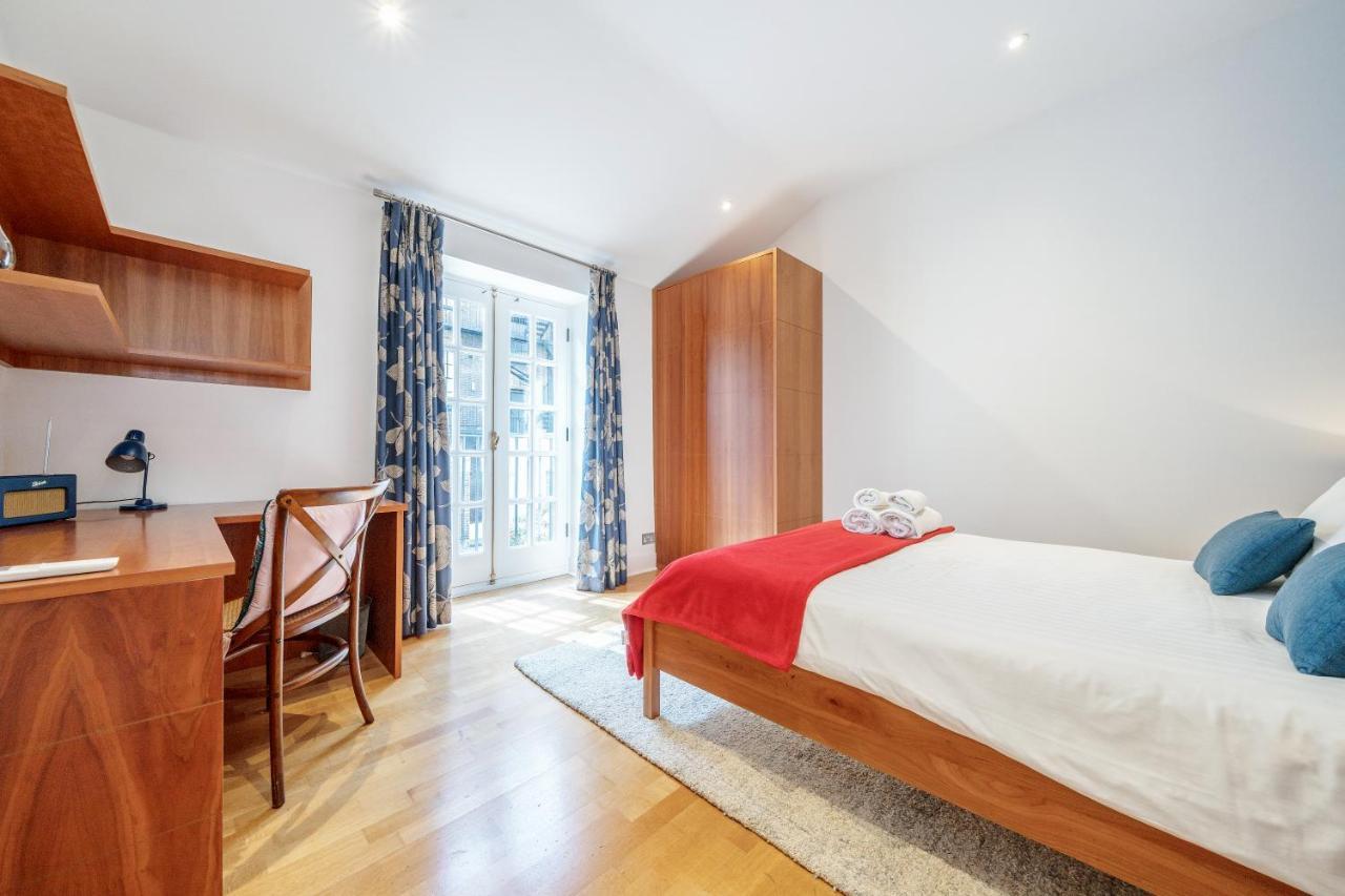 Luxurious Mews House Next To Hyde Park Apartment Londra Exterior foto